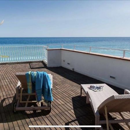 Beach Penthouse Marisol 2Floors, Central Letojanni Buitenkant foto