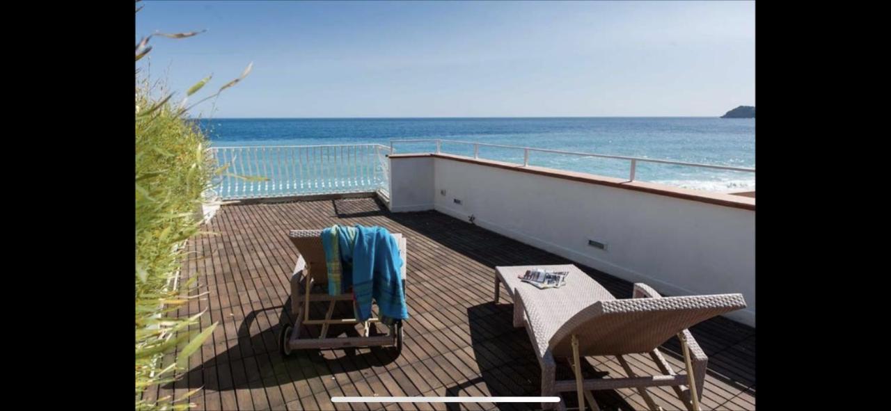 Beach Penthouse Marisol 2Floors, Central Letojanni Buitenkant foto